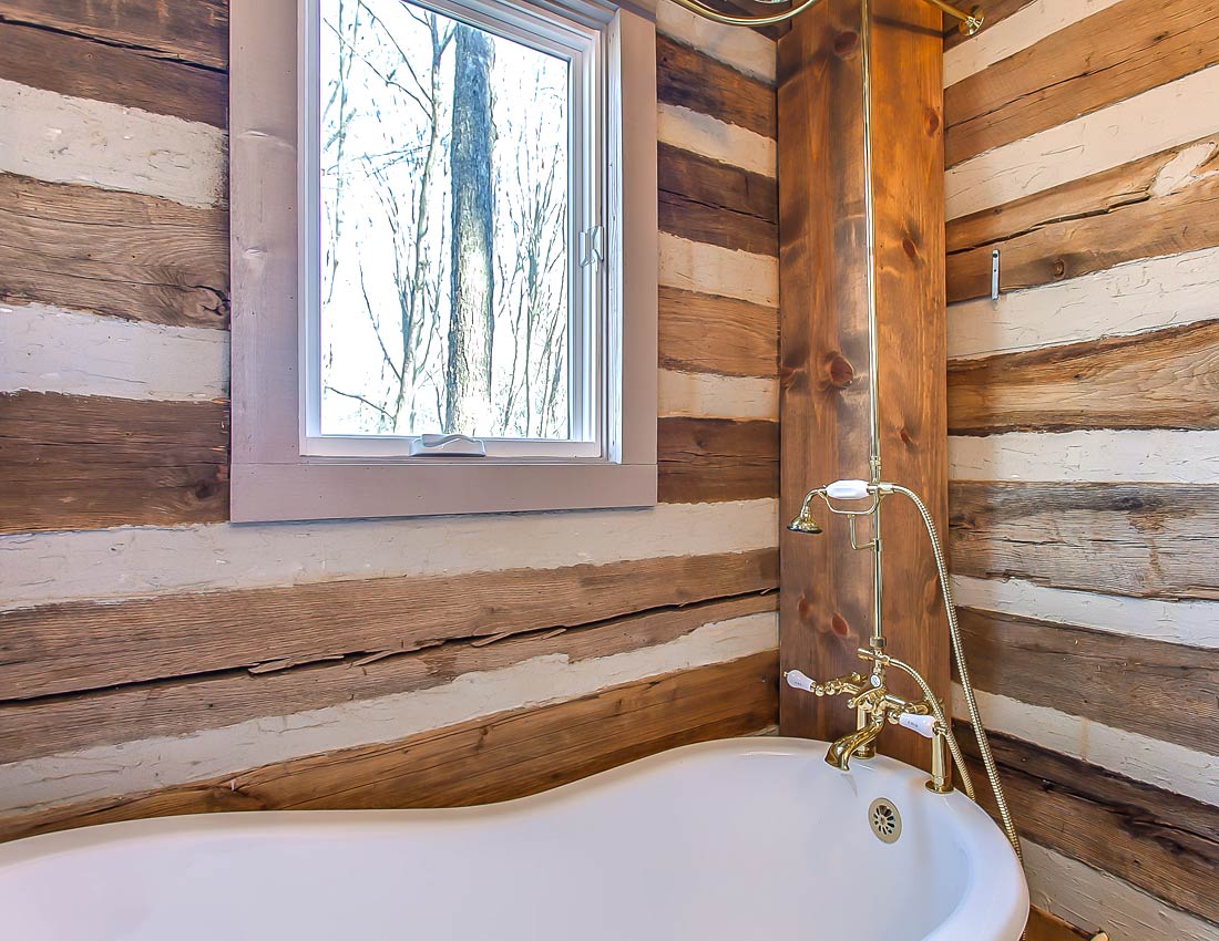 whites centerhill lake cabins bath